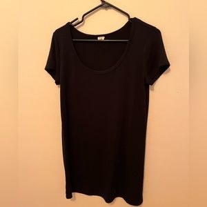 Wilfred black tea shirt dress. Size small.